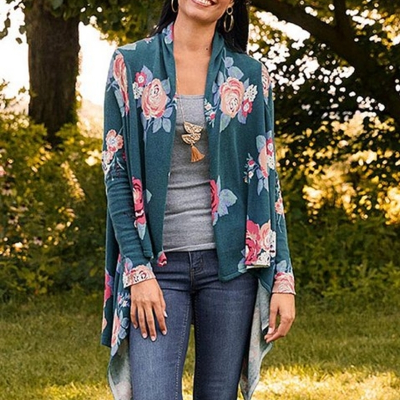 Matilda Jane Sweaters - Matilda Jane L Cozy Days Floral Print Cardigan large Teal Blue